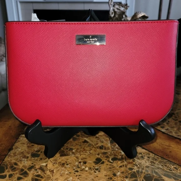 Kate Spade Red Handbag NWT - Picture 1 of 9